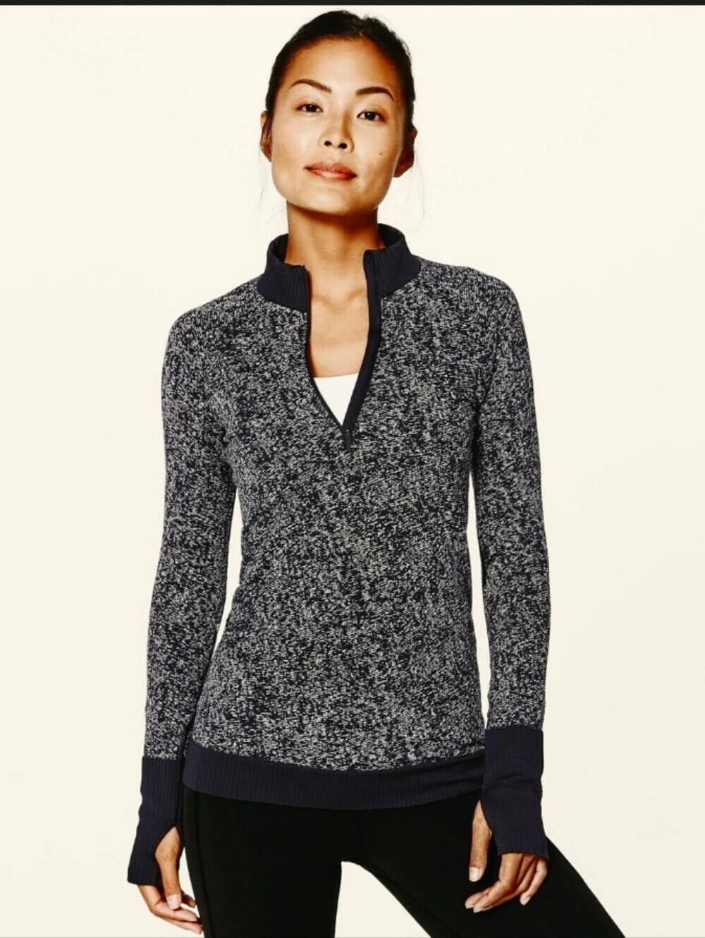 Lululemon Rest Less Long Sleeve 1/2 Zip Top. Black & White Patterns. Size 6.